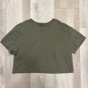 nuuds cropped tee